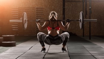 Snellere spieren tijdens krachttraining door meer korte rustmomenten